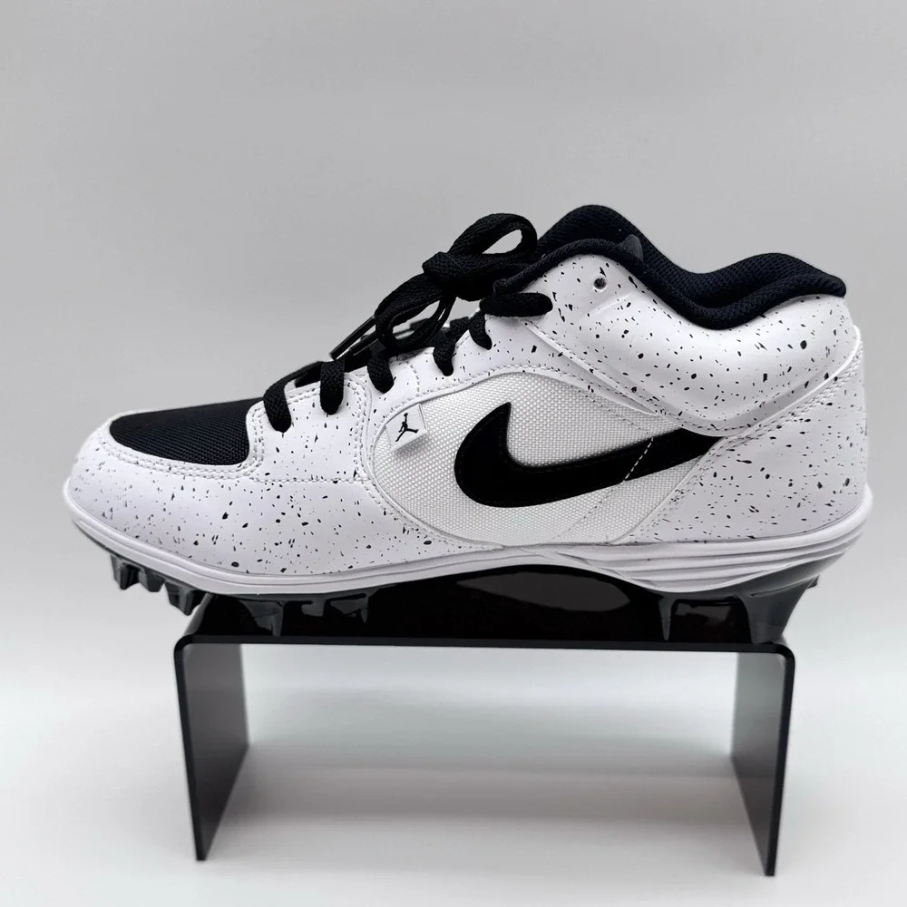 Size 9M - Air Jordan Stadium 90 TD Football Cleat White Black, Molded Cleats